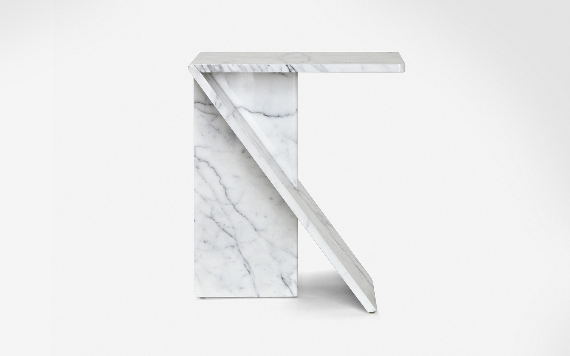 SIDE TABLE CLÉ WHITE MARBLE FROM CARRARA