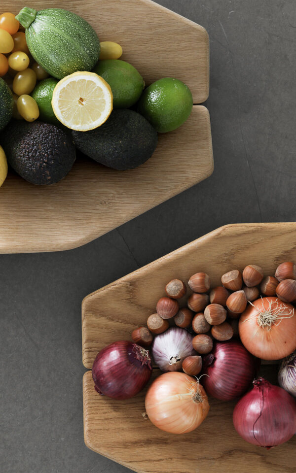 DETAILS CENTERPIECE DOVE TAIL WITH CITRUSES AND VEGETABLES