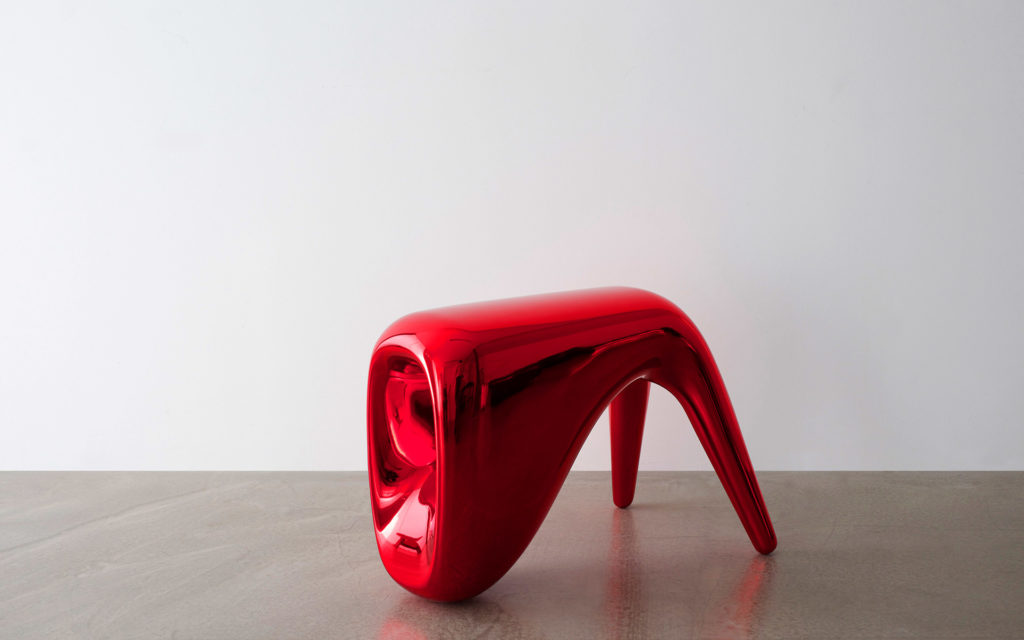 SEATING LA CHOSE FIBERGLASS AND LACQUERED POLYESTER RESIN CHROME RUBY