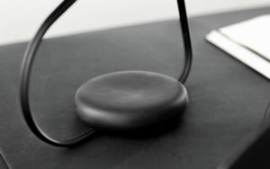 DETAILS DESK SMOOTHWRITER WOOD FRAME DYED BLACK CALFSKIN TABLE LAMP EDALIGHT METAL FINISH CONCRETE