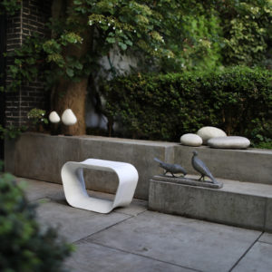 PIECES IN SITU STOOL VOID WHITE MARBLE FROM CARRARA BATTERY CHARGED LAMP BELLE DE NUIT CERAMIC